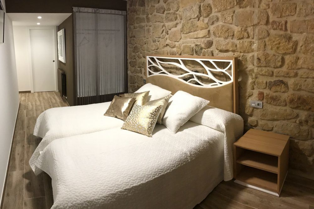 Landhaus La Casona De Alutiz & Bodega *